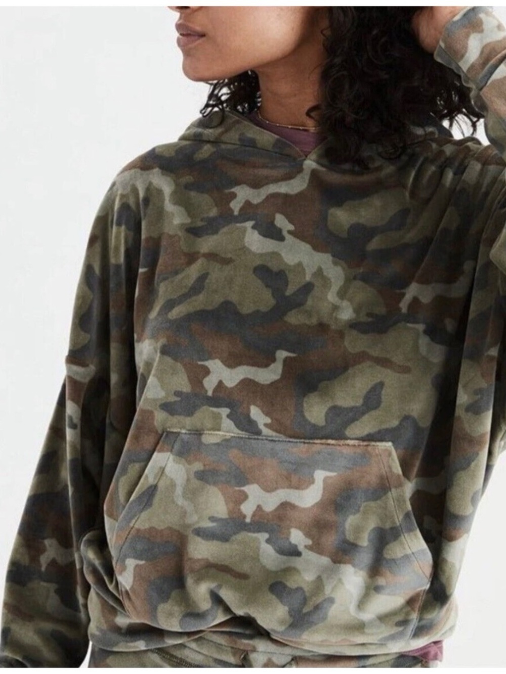 American Eagle Women’s Sz M Camo Velour Hoodie Sweatshirt Green Brown Pullover